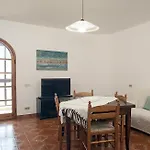 Giovanna- Seaside Escape, 80m To *