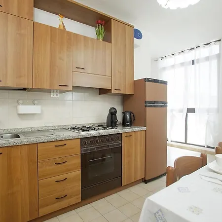 Giovanna- Seaside Escape, 80m To *